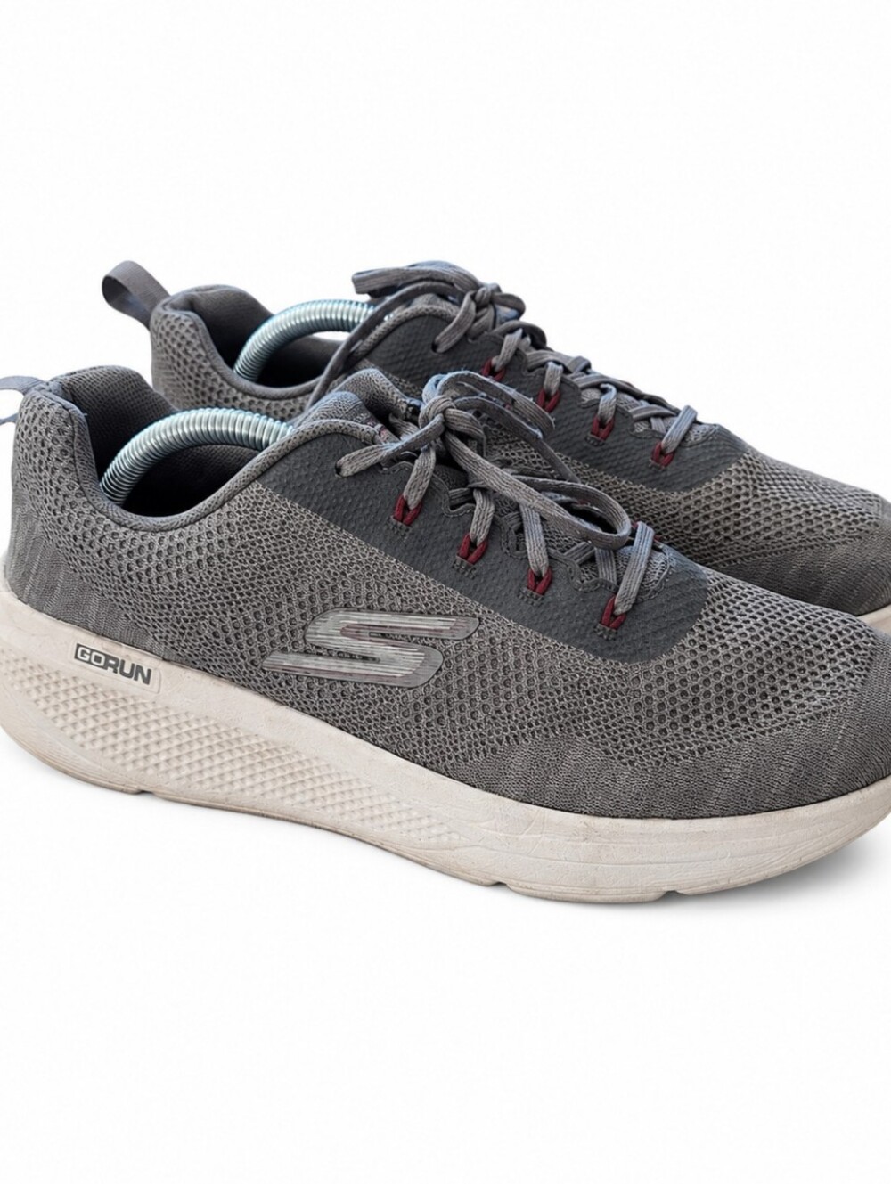 Skechers GOrun Men’s Size 10 Gray Running Shoes Lightweight Athletic Walking
